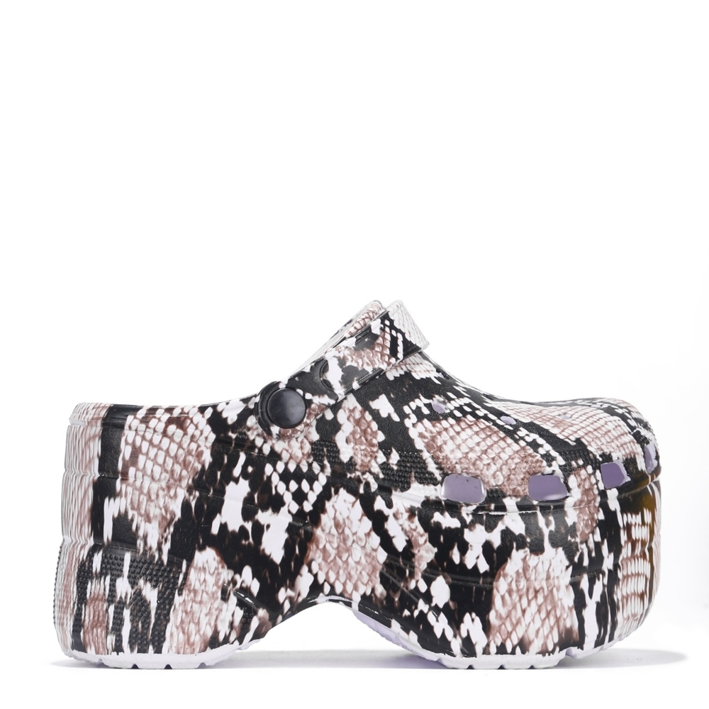 VSCO Girl Platforms BACK IN STOCK - Picture 9 of 9